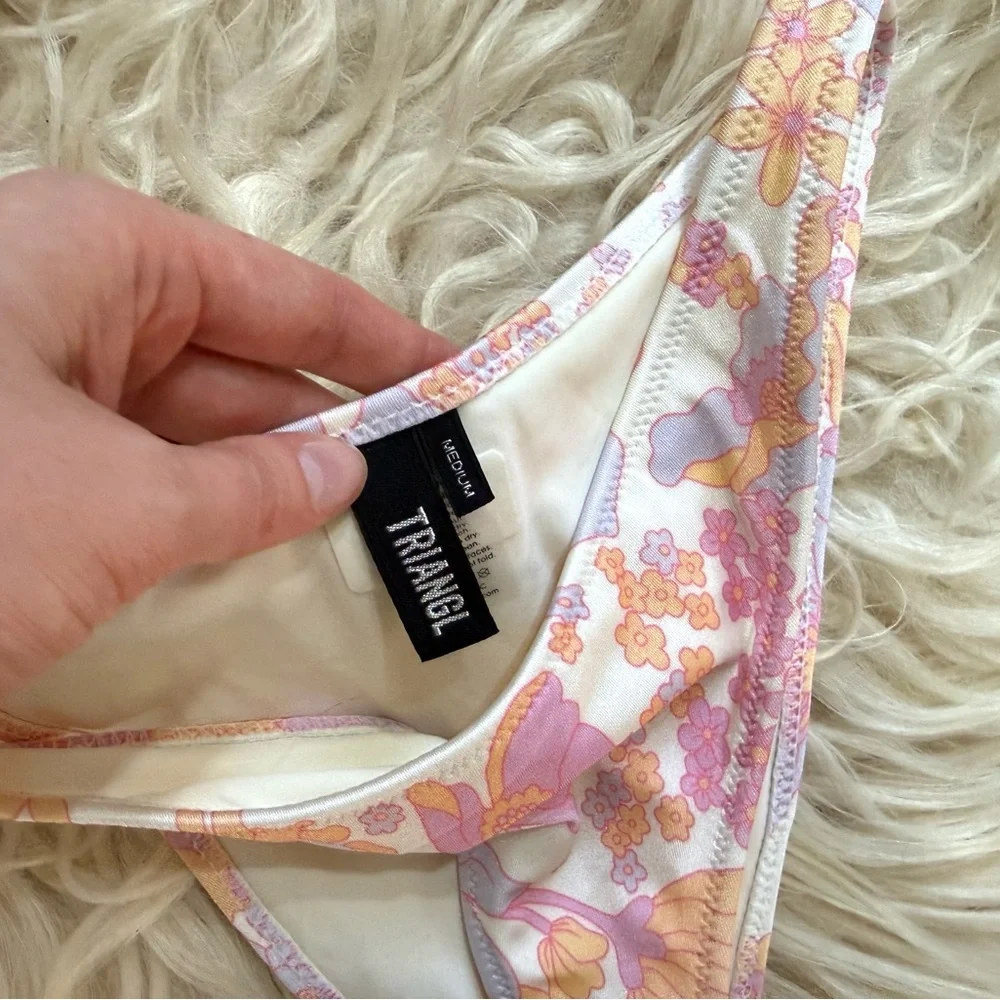 TRIANGL Floral Bikini Set - Picture 6 of 7